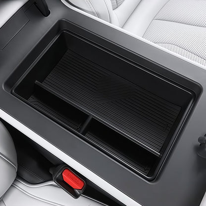 Armrest storage box for XPENG P7+