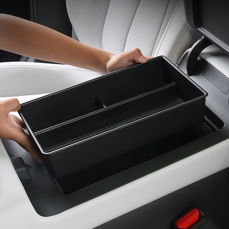 Armrest storage box for XPENG P7+