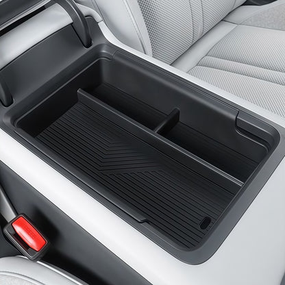 Armrest storage box for XPENG P7