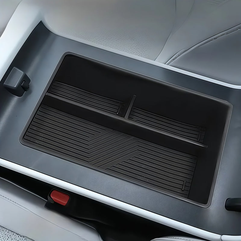 Armrest storage box for XPENG P7+