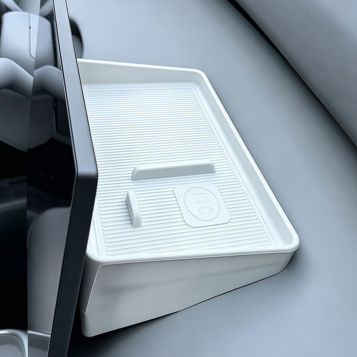 Behind Screen Storage Tray for XPENG L05
